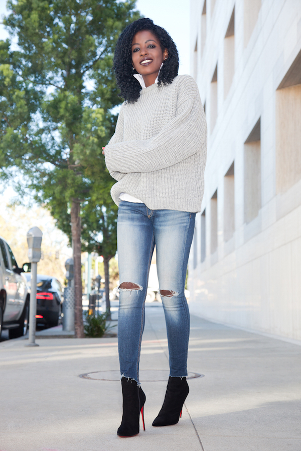 Style Pantry | Oversize Chunky Knit + Button Down + Ripped Jeans