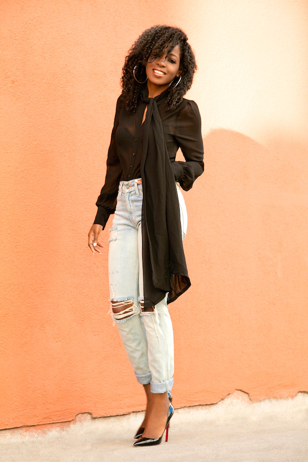 Style Pantry | Tie Front Blouse + Vintage Levi’s