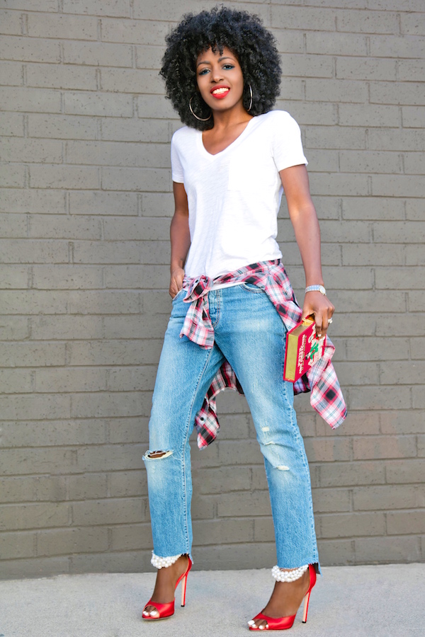 White V-Neck Tee + Distressed Vintage Levi’s – StylePantry