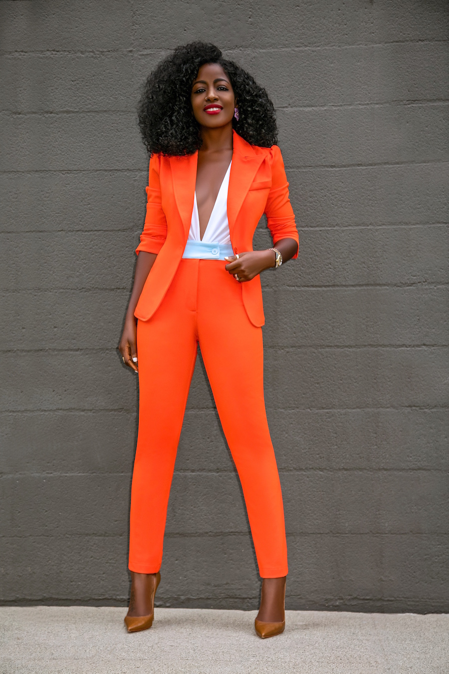 Power Suit: Fitted Blazer + Contrast Waist Pants – StylePantry