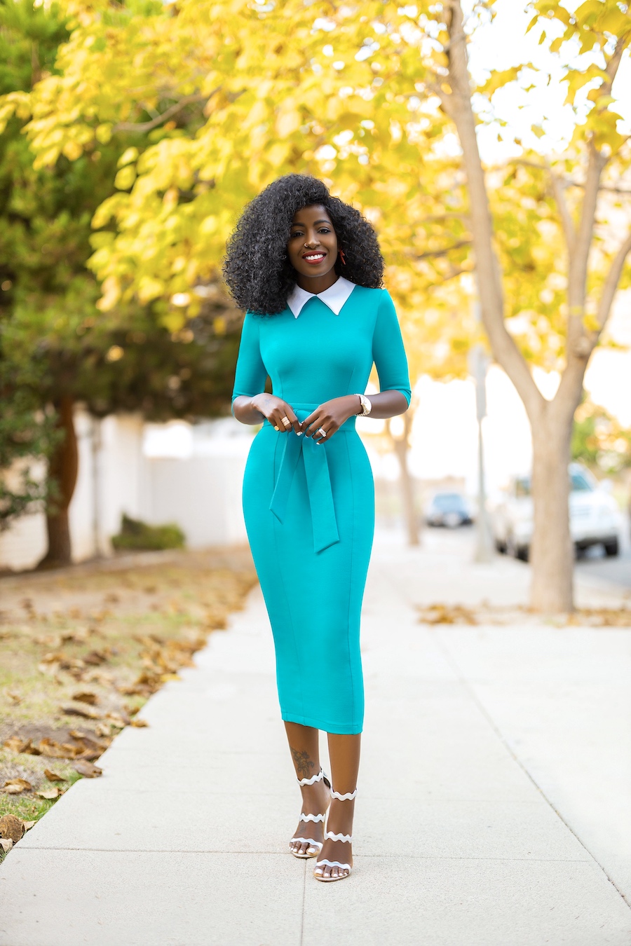 Contrast Collar Pencil Midi Dress – StylePantry